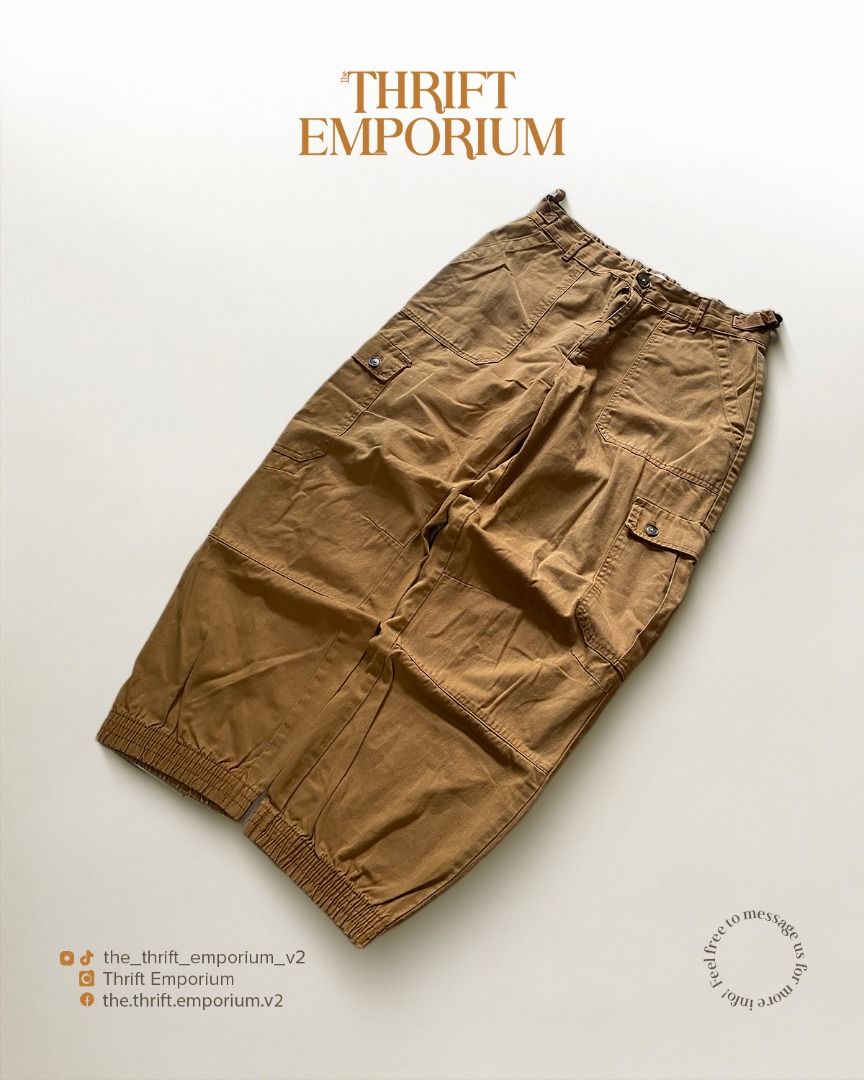 Pull & Bear Caramel Cargo Jogger (Category: Joggers) located in Naga. Submitted by thrift_emporium (Listing ID 1386052617, Image 1). Description: Pull&Bear Caramel Cargo Jogger SIZE ON TAG: M DIMENSIONS (W x L): 30.5 to 34.5 X 38 MODEL HEIGHT: 5'5 COLOR RATE: 9/10 ISSUE: None PRICE: 600 📌 Item color may vary due to lighting. 📌 Please manage your expectations. 📌 Items are thrifted and not brand new. 📌 we are not affiliated, associated, or in a