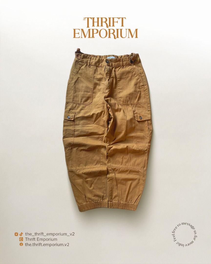 Pull & Bear Caramel Cargo Jogger (Category: Joggers) located in Naga. Submitted by thrift_emporium (Listing ID 1386052617, Image 2). Description: Pull&Bear Caramel Cargo Jogger SIZE ON TAG: M DIMENSIONS (W x L): 30.5 to 34.5 X 38 MODEL HEIGHT: 5'5 COLOR RATE: 9/10 ISSUE: None PRICE: 600 📌 Item color may vary due to lighting. 📌 Please manage your expectations. 📌 Items are thrifted and not brand new. 📌 we are not affiliated, associated, or in a