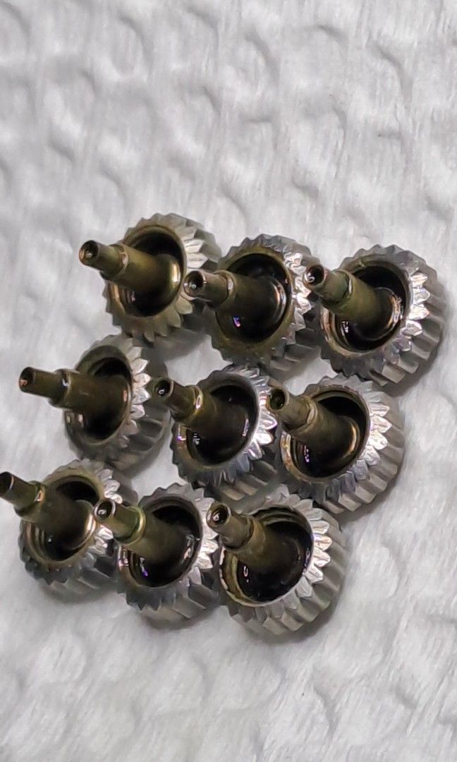 Rolex gmt crown parts watch (Category: Luxury Watches) located in Quezon City. Submitted by mastervintage (Listing ID 1386134783, Image 2). Description: rolex Gmt master crown 6mm Good condition rare parts.