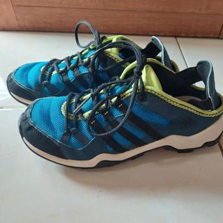 (Kategori: ) berada di . Dikirim oleh preloved_authentic8 (ID iklan 1386070910, Gambar 1). Deskripsi: .
