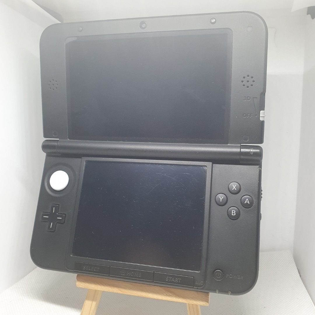 Selling Jet Black 3ds XL (Category: Nintendo) located in Quezon City. Submitted by itemsforadoption (Listing ID 1386161869, Image 3). Description: Rfs: Its 2025! Happy New Year! Hoping you have a good year ahead of you! If you have questions feel free to send a message. Though I'll most likely be able to reply from 10am to 8pm. Please be patient and understanding. Decluttering games and items that I've picked up or for friends and family. Item: S