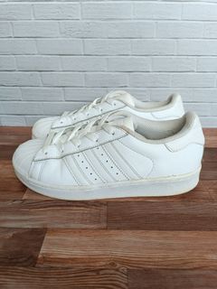 (Kategori: ) berada di . Dikirim oleh sepatubekas.yk (ID iklan 1386134674, Gambar 1). Deskripsi: .
