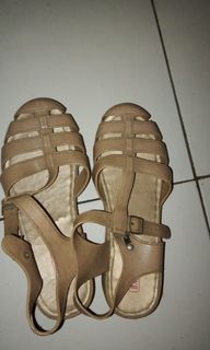 (Kategori: ) berada di . Dikirim oleh nuranazamalia (ID iklan 1386105188, Gambar 1). Deskripsi: .