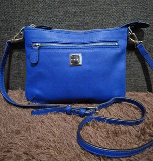 (Kategori: ) berada di . Dikirim oleh azka_bag_shop (ID iklan 1386183594, Gambar 1). Deskripsi: .