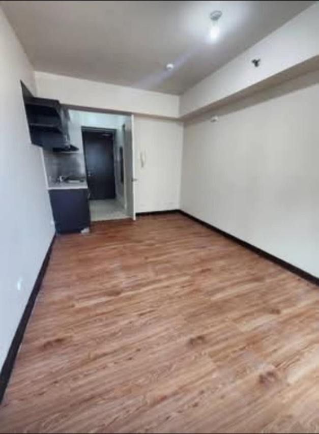 Studio for rent (Category: Apartments & Condos) located in Manila. Submitted by cjmb_realty (Listing ID 1386206758, Image 3). Description: Belton Place Makati - Studio for Rent Studio - UnFurnished Php 15,000/Monthly 2 Months Security Deposit 1 Month Advance Post Dated Checks Inclusive Association Dues clients only.!.