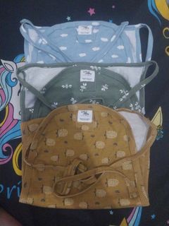(Kategori: ) berada di . Dikirim oleh baby_preloved03 (ID iklan 1386019015, Gambar 1). Deskripsi: .