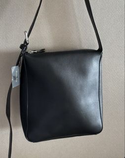 (Kategori: ) berada di . Dikirim oleh various.store (ID iklan 1386012942, Gambar 1). Deskripsi: .