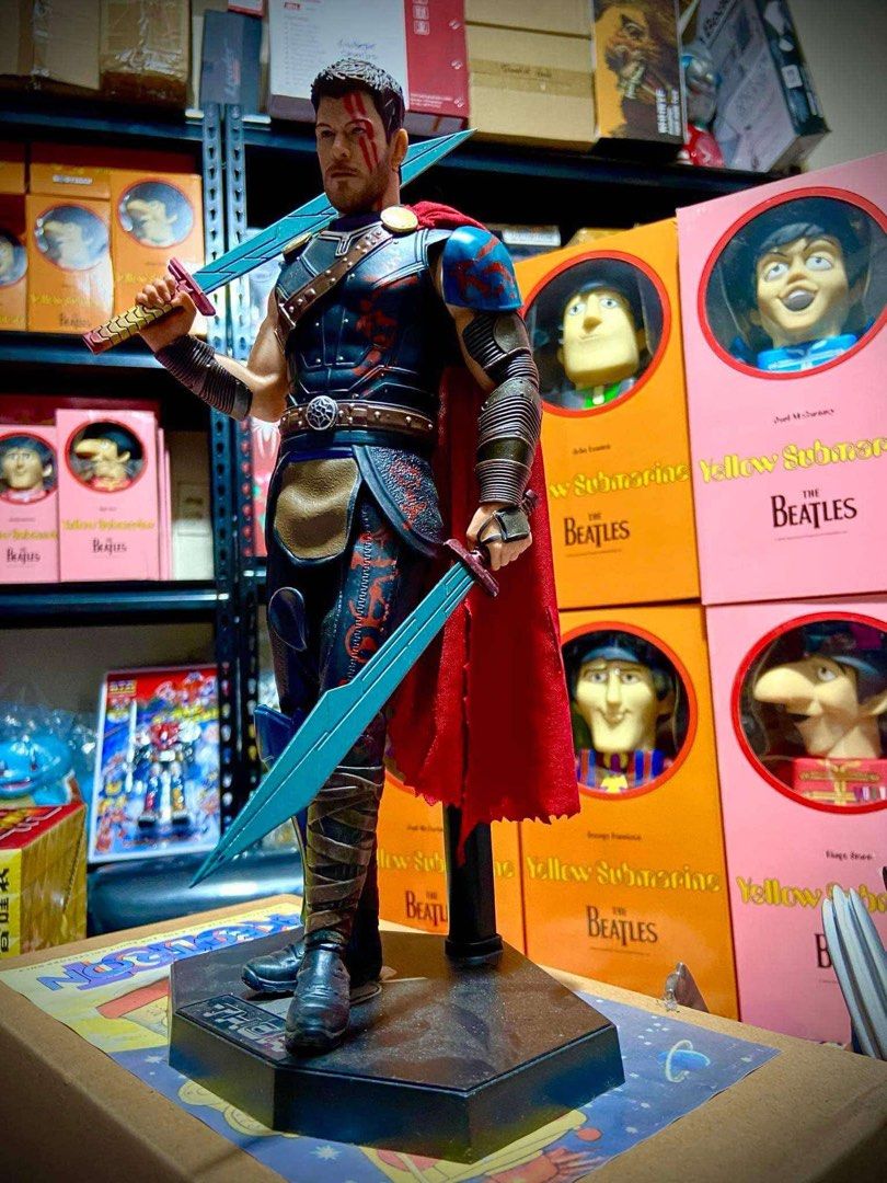 Thor 12” (Category: Figurines & Statues) located in Taytay. Submitted by michidc (Listing ID 1386099686, Image 3). Description: THOR 12” tall 1/6th scale By Crazy Toys Solid rubber pvc Bakal ang swords FREE STAND With original box Sealed pa ang figure Totoong tela ang kapa nya.