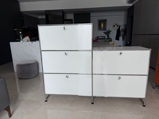 (Category: ) located in . Submitted by singapore54321 (Listing ID 1386042506, Image 1). Description: .