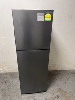 (Category: ) located in . Submitted by furnitureguru (Listing ID 1386016574, Image 1). Description: .