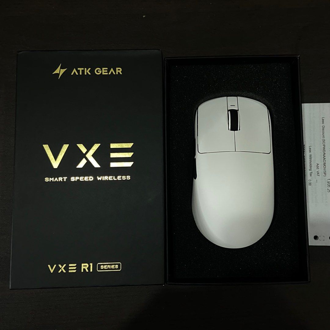 VXE R1 Pro w/ 4khz dongle (Category: Mouse & Mousepads) located in Manila. Submitted by lemuelrams (Listing ID 1386064042, Image 2). Description: VXE Dragonfly R1 Pro ~ Brandnew Condition ~ w/ receipt from datablitz ~ up to 8kHz Polling rate ~ 48 grams ~ complete inclusion w/ grip tape, etc. ~ w/ 4khz dongle worth 700php 📍Sampaloc, Manila (near UST) can ship via nationwide via J&T / lalamove.