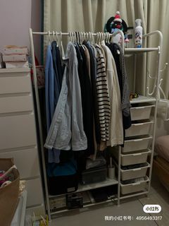 （分類：）位於 。 由 oddchloeee 提交（商品編號 1386157462，圖片 1）。簡介： 。