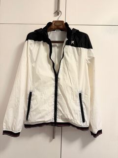 （分類：）位於 。 由 goldilocky 提交（商品編號 1386168141，圖片 1）。簡介： 。