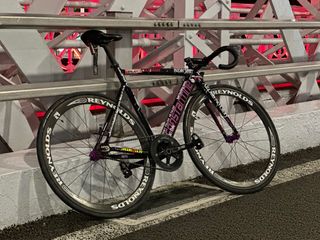 (Category: ) located in . Submitted by spoodermanbikes (Listing ID 1386381508, Image 1). Description: .