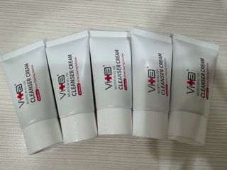 由 yenling0924 (刊登 ID 1386340171，圖片 1) 提交，位於 的 (類別：)，說明：。