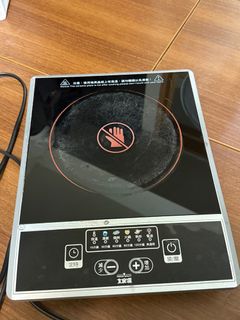 由 erichin2174 (刊登 ID 1386306002，圖片 1) 提交，位於 的 (類別：)，說明：。