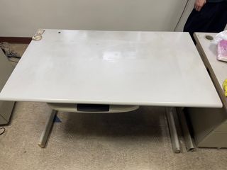 由 a09038856215093 (刊登 ID 1386306422，圖片 1) 提交，位於 的 (類別：)，說明：。