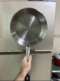 由 tommmmt (刊登 ID 1386258653，圖片 1) 提交，位於 的 (類別：)，說明：。
