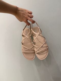 由 lulu_61 (刊登 ID 1386261569，圖片 1) 提交，位於 的 (類別：)，說明：。