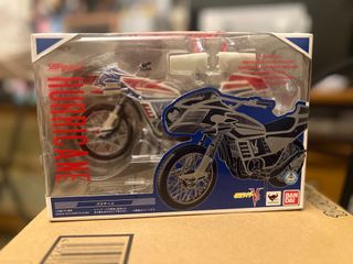 S.H.Figuarts 仮面ライダーストロンガー（チャージアップ） 仮面ライダー クウガ 仮面ライダーZX | 仮面ライダー図鑑 | 東映