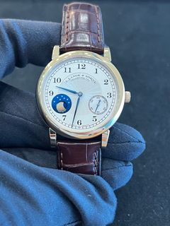 (Category: ) located in . Submitted by watchwithsam_ (Listing ID 1386241958, Image 1). Description: .