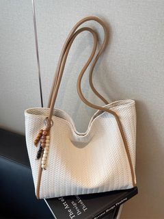 （分類：）位於 。 由 suzuyuki 提交（商品編號 1386356733，圖片 1）。簡介： 。