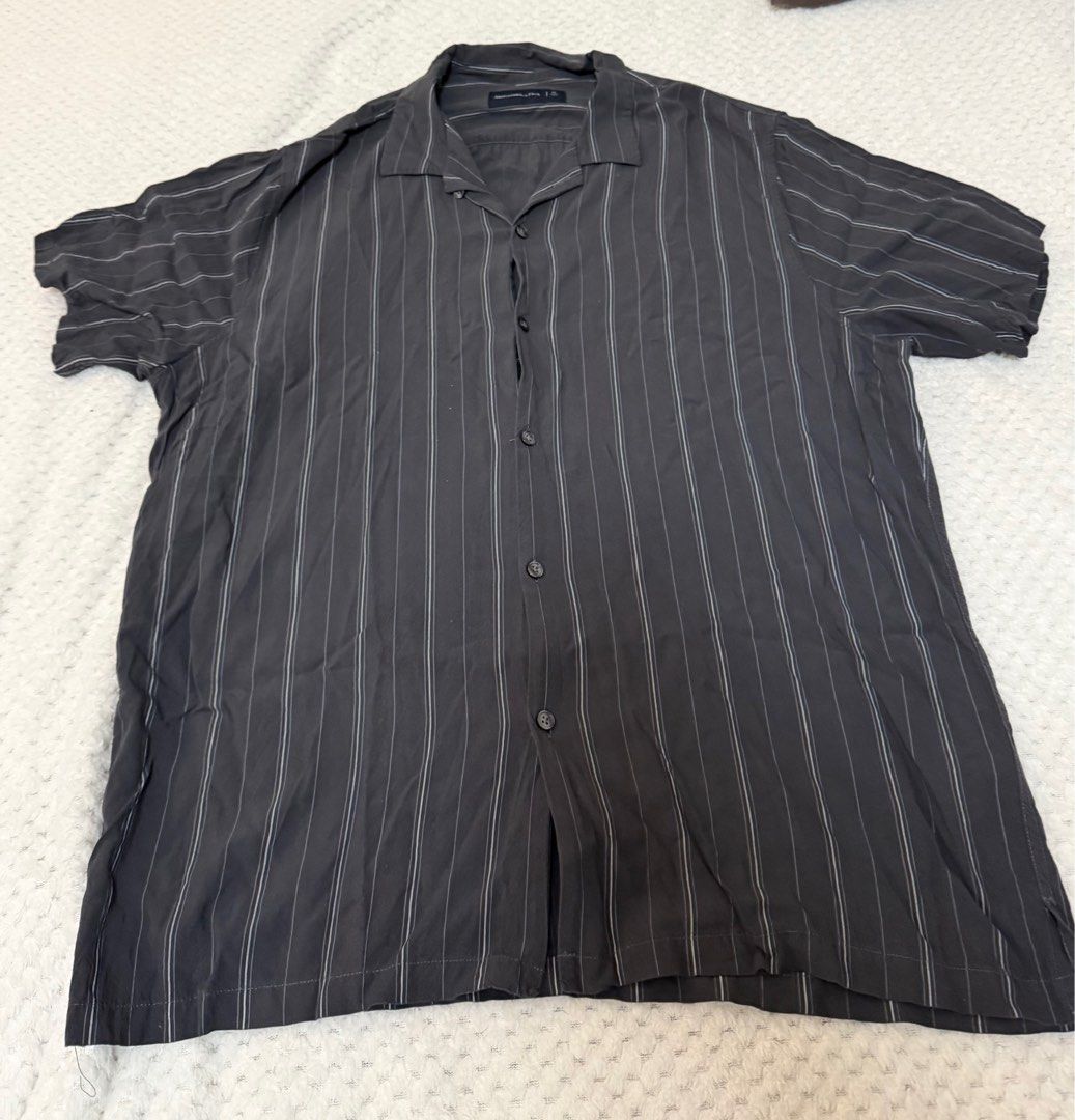 Abercrombie and Fitch Polo / Button up (Category: Tshirts & Polo Shirts ) located in Taguig. Submitted by kfreed (Listing ID 1386360272, Image 1). Description: Used Size Regular XL Got it in USA Reason for selling: I lost weight and it’s a bit big for me now No meet ups Shipping thru lalamove only From Capitol Commons Pasig/By Estancia mall.