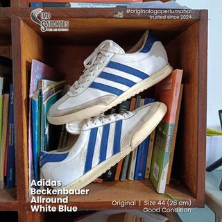 (Kategori: ) berada di . Dikirim oleh cimosneakers (ID iklan 1386214218, Gambar 1). Deskripsi: .