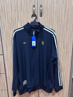 (Category: ) located in . Submitted by starrystore13 (Listing ID 1386330936, Image 1). Description: .