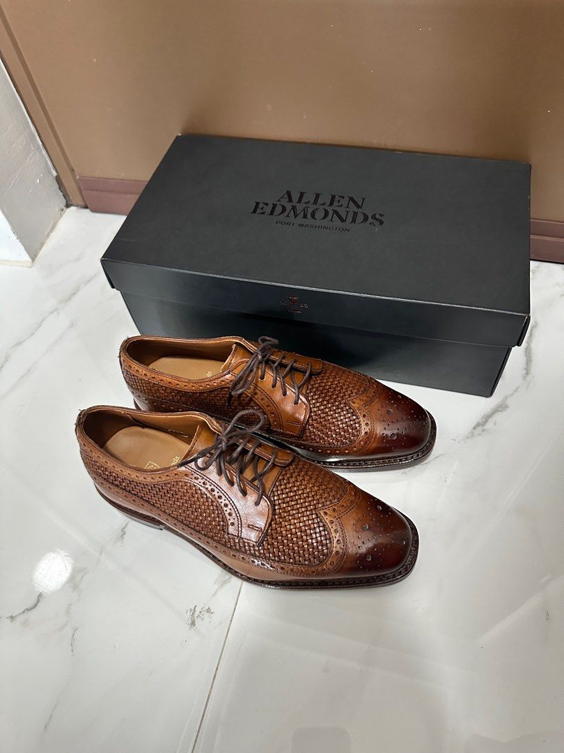 PRICE REDUCED! Allen Edmonds Leiden Weave Longwing Bluchers 7E US (Category: Dress Shoes) located in Las Pinas. Submitted by m-dapper (Listing ID 1386228924, Image 1). Description: Allen Edmonds Leiden Weave - Wingtip Woven leather Longwing Bluchers Size: 7E Wide - fits 7-7.5 US Color: Walnut Condition: 10/10 - Used once only Construction: Goodyear Welted Uppers: calfskin Soles: leather Made in USA Retails for around $400 .