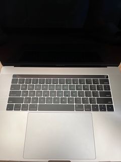 Apple MacBook Pro 15-inch 201764210511252866110