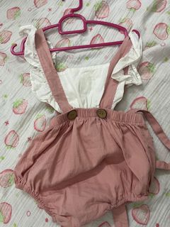 (Category: ) located in . Submitted by vivy96 (Listing ID 1386262350, Image 1). Description: .
