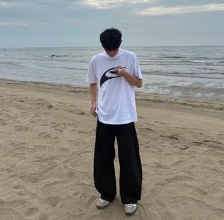 由 der221 (刊登 ID 1386392248，圖片 1) 提交，位於 的 (類別：)，說明：。