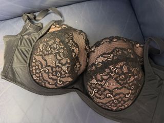 （分類：）位於 。 由 c_collar 提交（商品編號 1386357350，圖片 1）。簡介： 。
