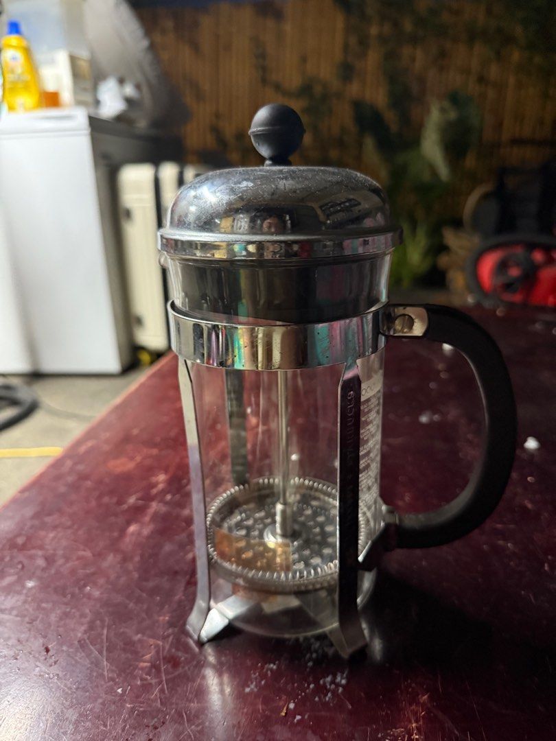 Bodum + Starbucks French Press (Category: Coffee Machines & Makers) located in San Juan, La Union. Submitted by nicaaas (Listing ID 1386355107, Image 2). Description: Original Price Php 2,295 Stainless stell 8 cup french press Stainless steel mesh filter included.