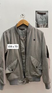 (Kategori: ) berada di . Dikirim oleh lumerapreloved (ID iklan 1386354932, Gambar 1). Deskripsi: .