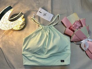 (Category: ) located in . Submitted by shopnook (Listing ID 1386310215, Image 1). Description: .
