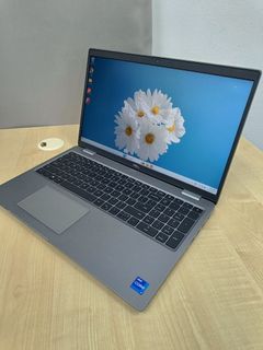 (Category: ) located in . Submitted by mrbudgetlaptopsemenyih (Listing ID 1386240799, Image 1). Description: .