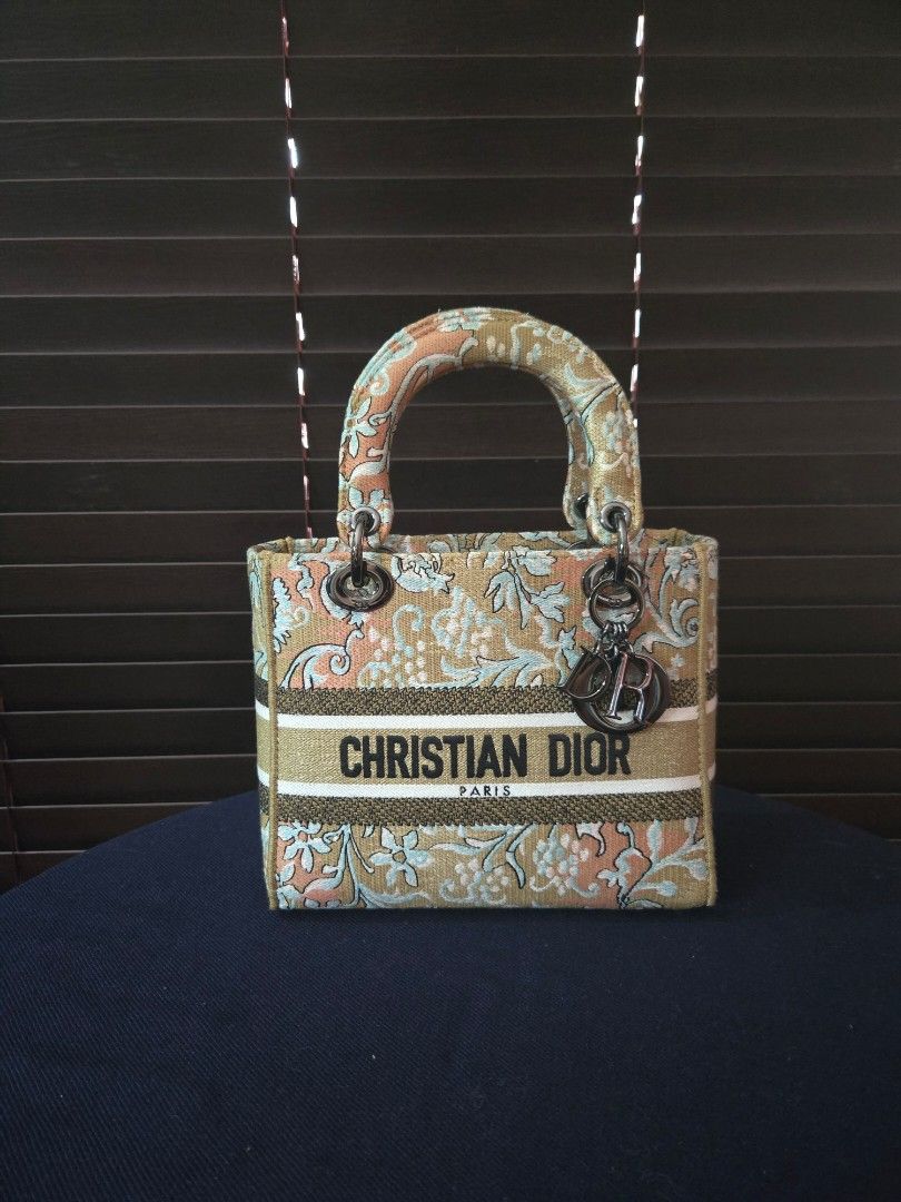 Dior Lady D-Lite (Category: Luxury Bags & Wallets) located in Paranaque City. Submitted by dclutterqueen (Listing ID 1386219490, Image 1). Description: Lady Dior D-Lite Limited Edition with Ruthenium Hardware 👜 Brocade inspired embroidery 🇯🇵 Acquired preloved from Japan 🏍 Metro Manila and nearby areas only serviceable by Lalamove, Grab Express and similar couriers.