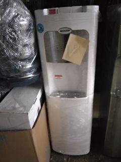 (Kategori: ) berada di . Dikirim oleh prelovedsign (ID iklan 1386388248, Gambar 1). Deskripsi: .