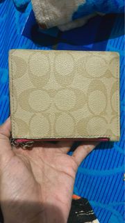 (Kategori: ) berada di . Dikirim oleh anrola_preloved (ID iklan 1386396524, Gambar 1). Deskripsi: .