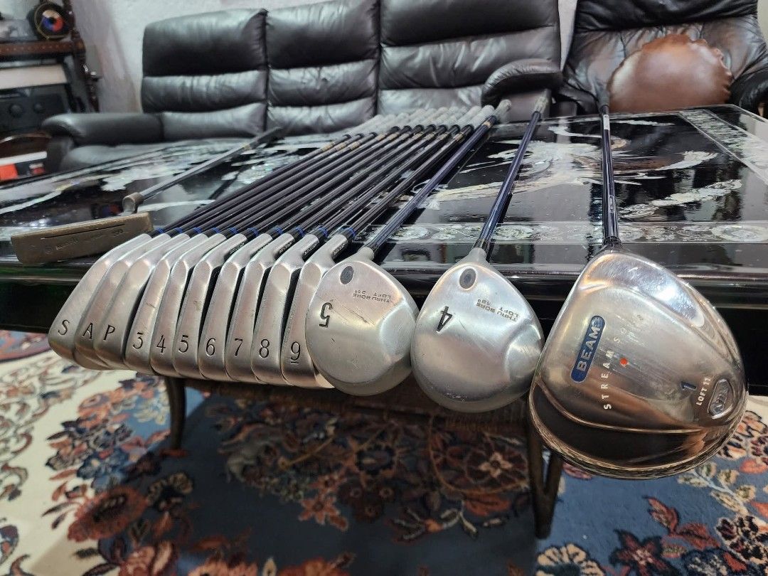 Dunlop Maxfli Golf Set (Category: Golf) located in Paranaque City. Submitted by chips24 (Listing ID 1386245323, Image 1). Description: For Sale Golf Set *Dunlop Maxfli R flex graphite shaft irons. *Thru Bore 4 & 5woods *Bridgestone Beam 11° driver * Bag included in good for only 8.2k pick up Bf Paranaque free shipping within MM..
