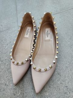 (Kategori: ) berada di . Dikirim oleh kiano_shoes (ID iklan 1386224349, Gambar 1). Deskripsi: .