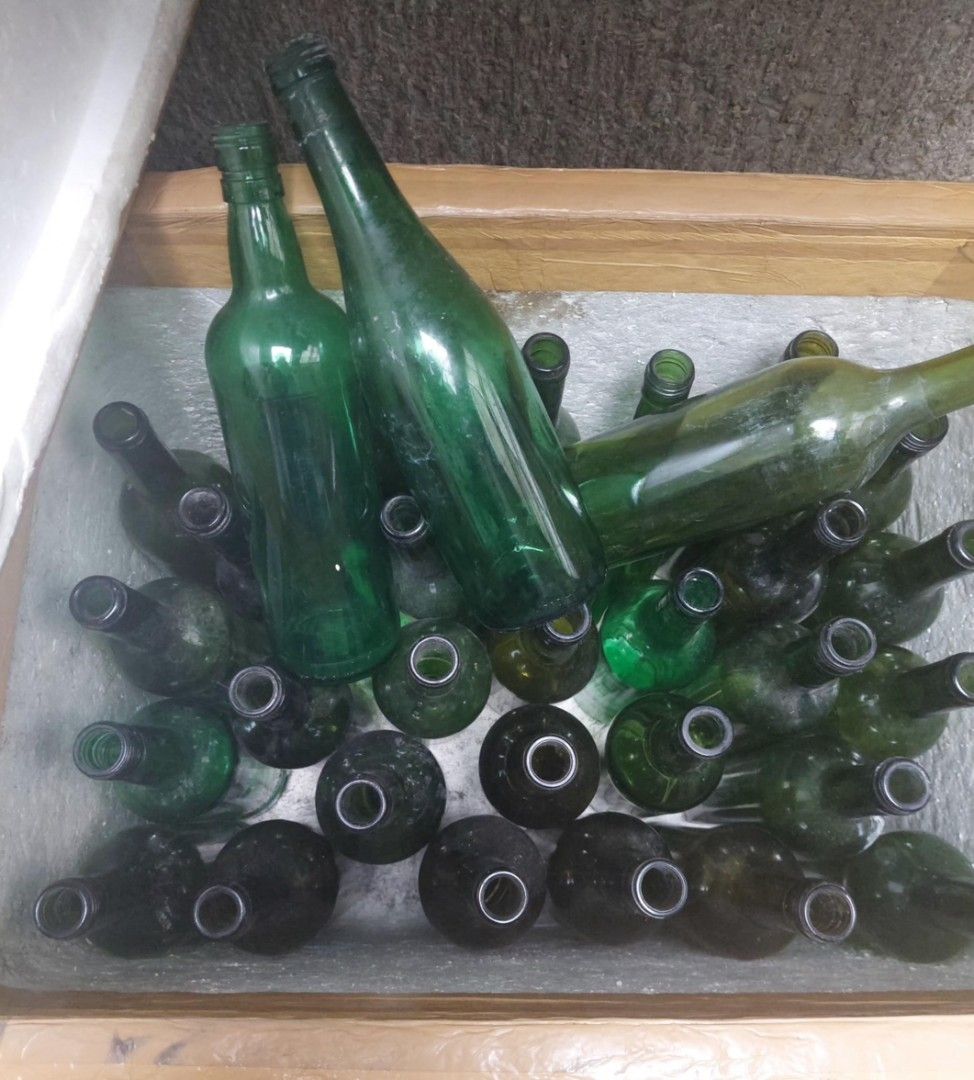 Empty wine bottles, P60 each! (Category: Water Bottles & Tumblers) located in Quezon City. Submitted by cheap-finds (Listing ID 1073894710, Image 1). Description: empty wine bottles recycle for arts & crafts P50 each (10 bottles up).