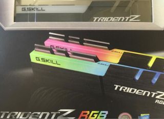 DDR4 RAM G.SKILL Trident Z RGB 2x8 16GB F4 3600C17D-16GTZR64184252042497110