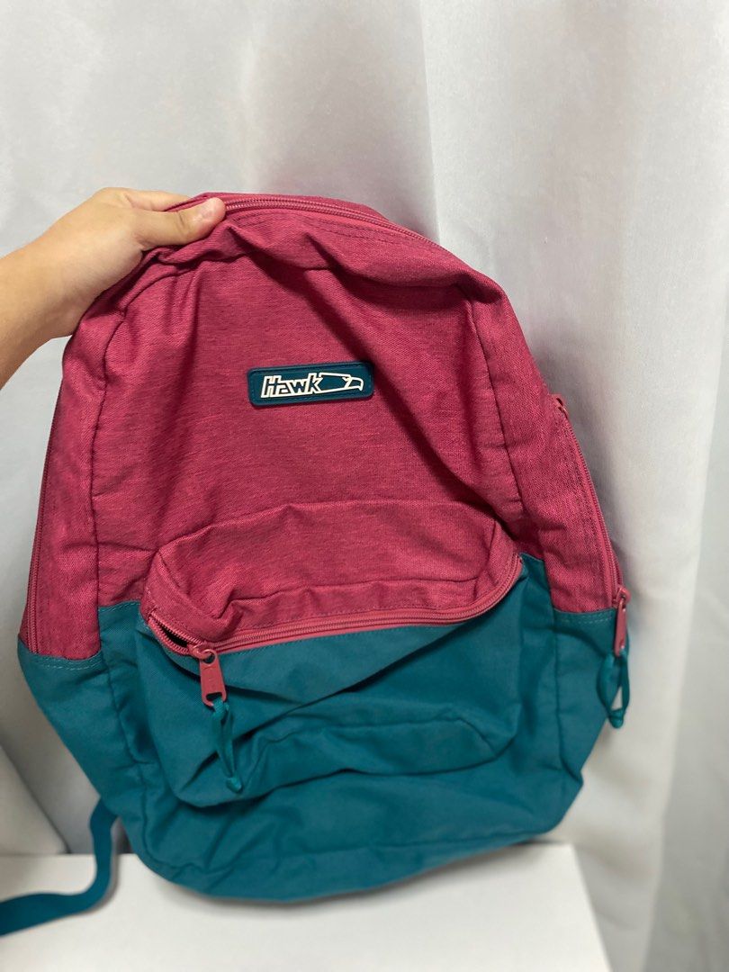 Hawk Bag (Category: Backpacks) located in Cabanatuan. Submitted by astasells (Listing ID 1386303913, Image 1). Description: no issue decluttering.