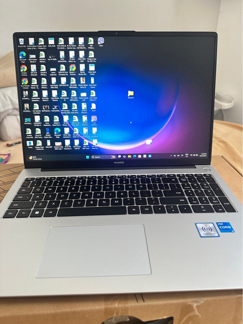 Huawei D14 13th Gen Intel i5 Laptop (Category: Laptops & Notebooks) located in Mandaluyong City. Submitted by lilluxlab (Listing ID 1386256681, Image 2). Description: Silver Aluminium Color 13th Gen i5 16gb RAM 512gb SSD With Lifetime MS Offices Within Warranty.