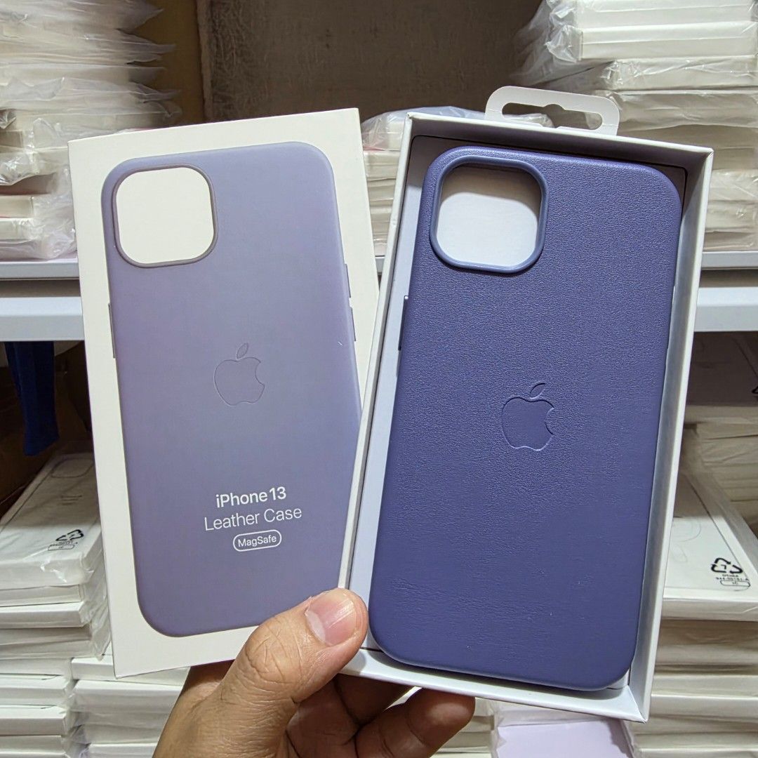 IPhone 13 Leather Case ONHAND Ready for COD nationwide (Category: Cases & Sleeves) located in Manila. Submitted by APPLEGOALS (Listing ID 1386378355, Image 3). Description: COD Nationwide Manila Area Ready for Delivery.