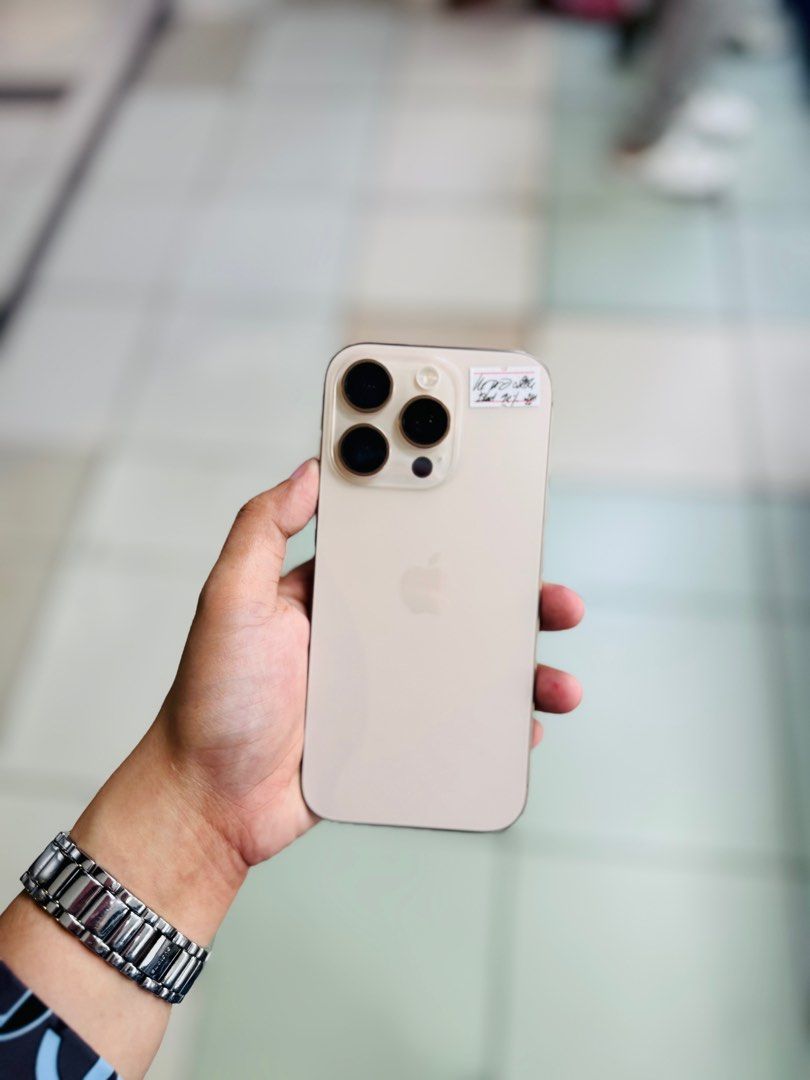 Iphone 16 Pro 128GB 98bh no issues Openline HK variant (Category: iPhone 16 Series) located in San Juan City. Submitted by najihahtelecomshop2018 (Listing ID 1386303873, Image 2). Description: Legit Store | Original unit FOR SALE | TRADE / SWAP ▫️INSTALLMENT thru: 🔸Credit Card (straight / installment) 🔸Ggives / Gcredit + 6% interest 🔸Spay Later + 6% interest (RFS: Buy and Sell any kinds of Gadgets) Description: iPhone 16 Pro 128 ( other GB are