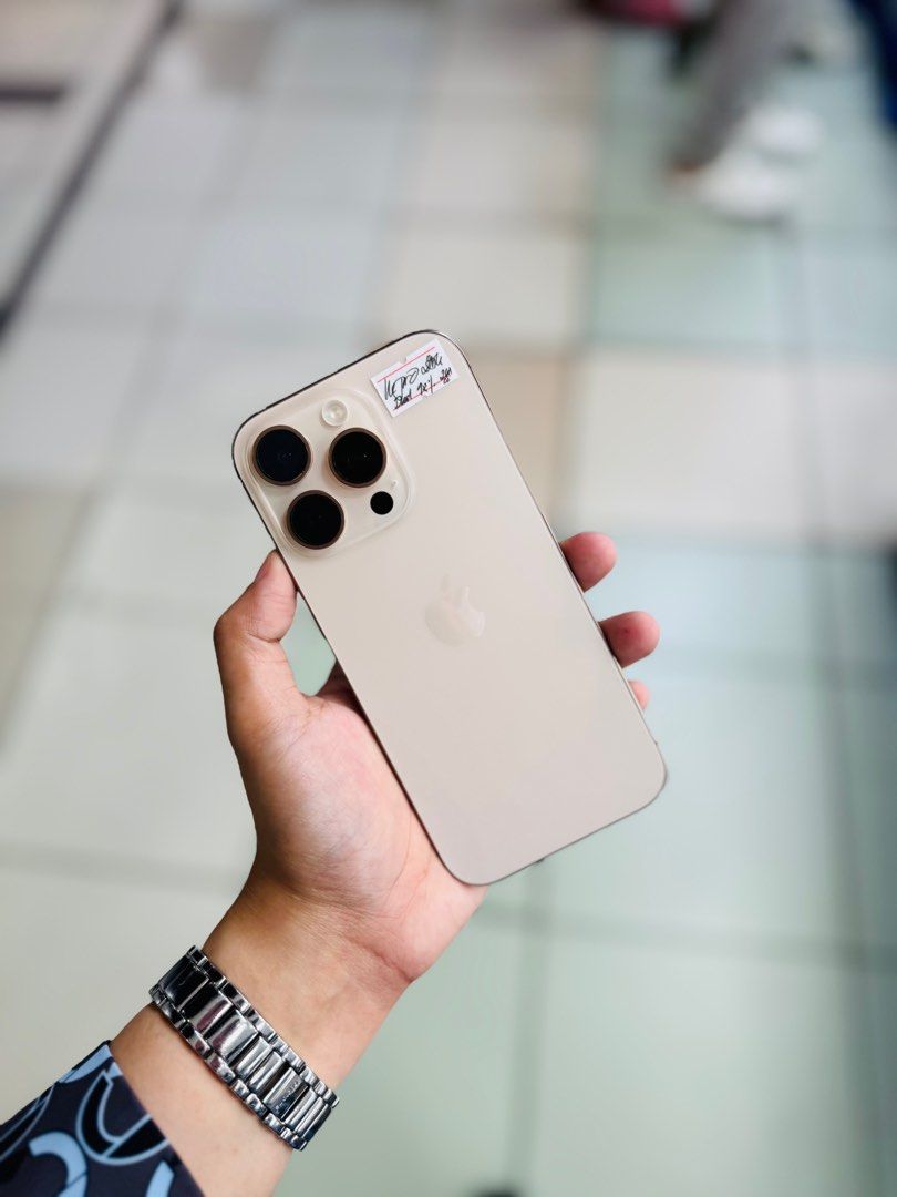 Iphone 16 Pro 128GB 98bh no issues Openline HK variant (Category: iPhone 16 Series) located in San Juan City. Submitted by najihahtelecomshop2018 (Listing ID 1386303873, Image 3). Description: Legit Store | Original unit FOR SALE | TRADE / SWAP ▫️INSTALLMENT thru: 🔸Credit Card (straight / installment) 🔸Ggives / Gcredit + 6% interest 🔸Spay Later + 6% interest (RFS: Buy and Sell any kinds of Gadgets) Description: iPhone 16 Pro 128 ( other GB are